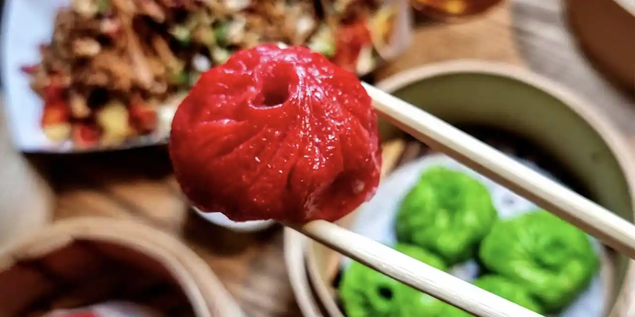 Hello Oriental : Kimchi Pork Xiao Long Bao
